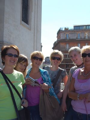Teamuitje naar Rome, want Ada's Haarmode bestaat 40 jaar.